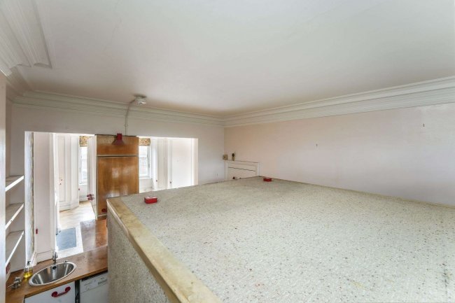 Flat 2, 3-5 Cheyne Place, Chelsea, London, SW3 4HH 9