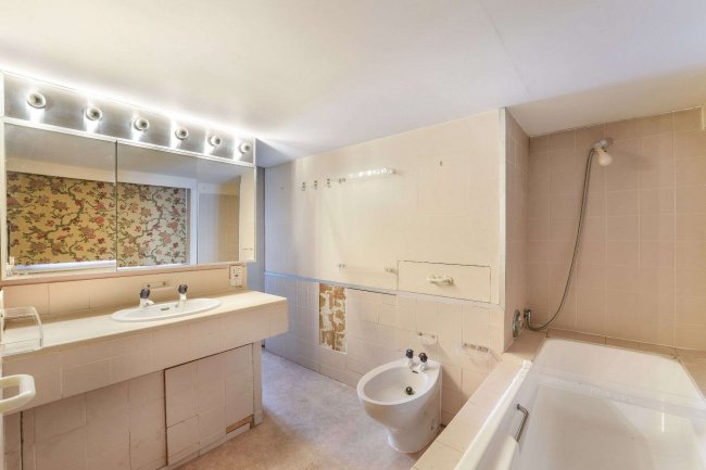 Flat 2, 3-5 Cheyne Place, Chelsea, London, SW3 4HH 9