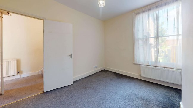 92 Queen Mary Road, Upper Norwood, London, SE19 3NP 8