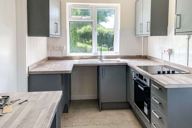 85 Broadway Crescent, Ryde, Isle of Wight, PO33 3QT 3