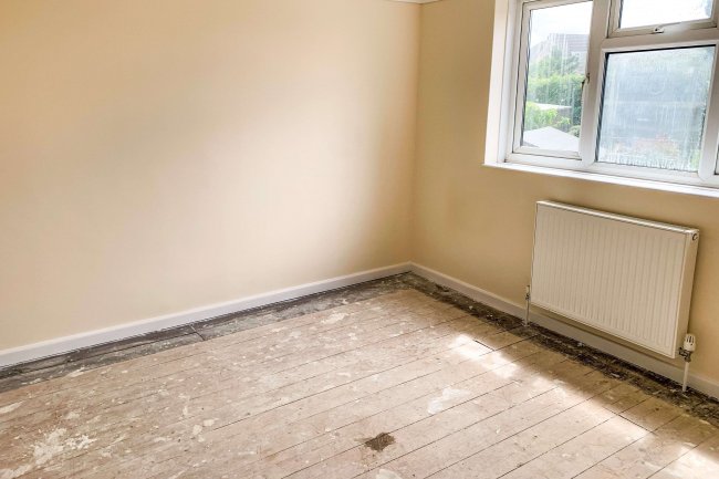 85 Broadway Crescent, Ryde, Isle of Wight, PO33 3QT 3