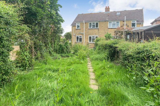 85 Broadway Crescent, Ryde, Isle of Wight, PO33 3QT 3