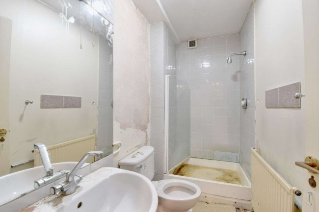 Flat 5 Manna Mead, 17 West Grove, Greenwich, London SE10 8QT 1