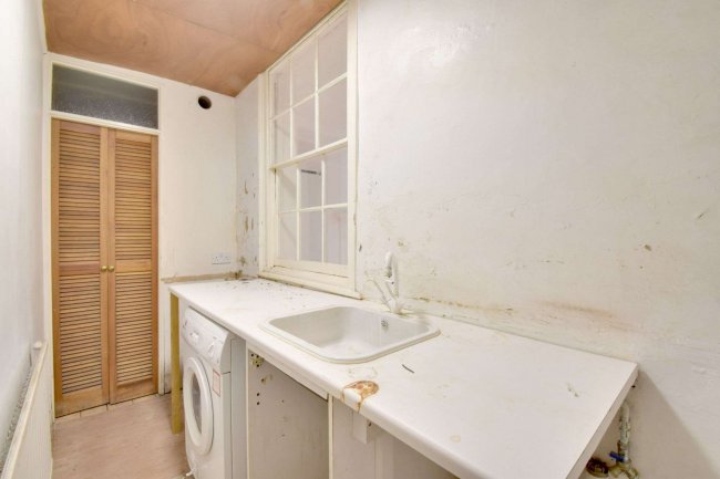 Flat 5 Manna Mead, 17 West Grove, Greenwich, London SE10 8QT 1