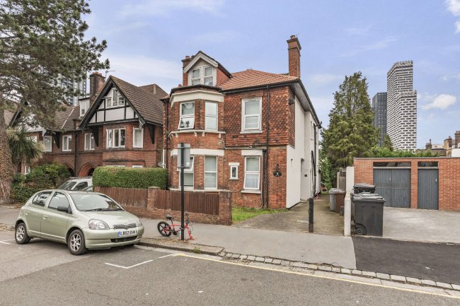 19 Beech House Road, Croydon, Surrey, CR0 1JQ 5