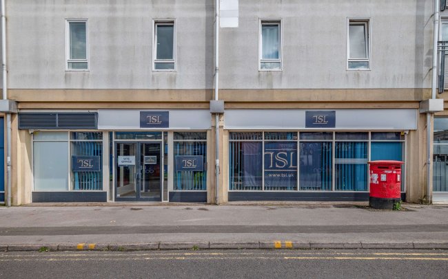 Retail Units, 1 Sanford Street, Swindon, Wiltshire SN1 1AF 3