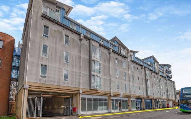 Retail Units, 1 Sanford Street, Swindon, Wiltshire SN1 1AF 3