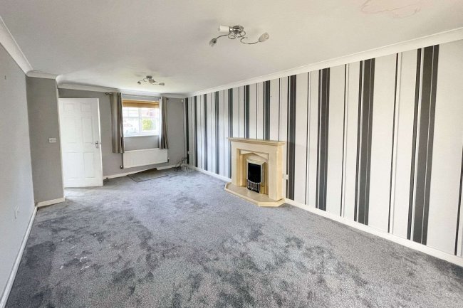 9 Beckett Close, Colwyn Bay, LL28 4DX 6