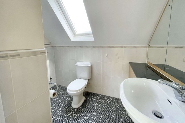 9 Beckett Close, Colwyn Bay, LL28 4DX 6