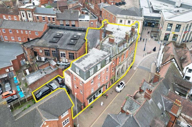 The Old Bank, 38-40 High Street, Stourbridge DY8 1EP 10