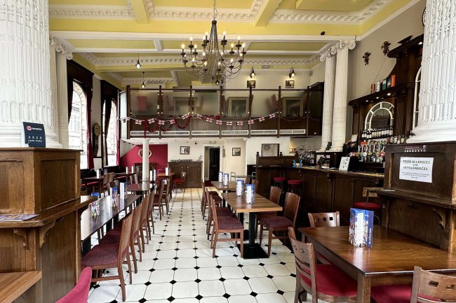 The Old Bank, 38-40 High Street, Stourbridge DY8 1EP 10