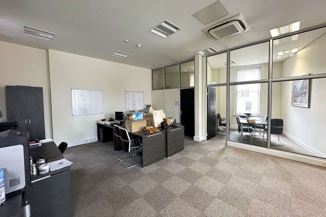 The Old Bank, 38-40 High Street, Stourbridge DY8 1EP 10