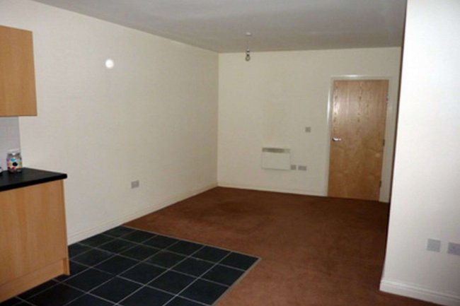 The Old Bank, 38-40 High Street, Stourbridge DY8 1EP 10