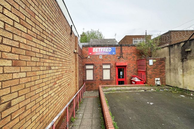 129-131 High Street, Bloxwich, Walsall WS3 3LE 9