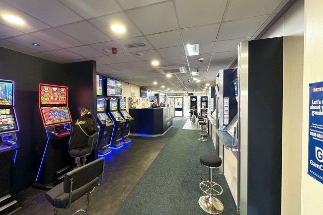 129-131 High Street, Bloxwich, Walsall WS3 3LE 9