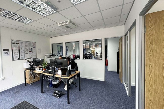 114 Coventry Street Kidderminster DY10 2BH 1