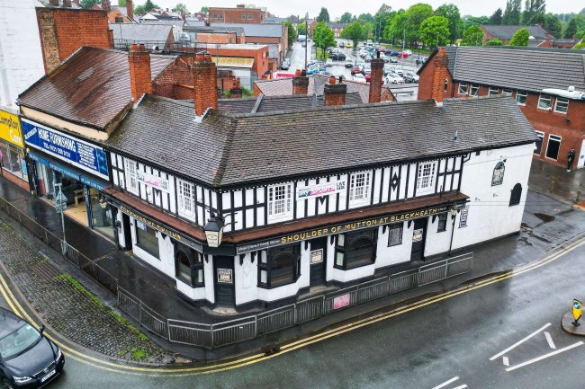 Shoulder of Mutton, 66 Birmingham Road, Rowley Regis, B65 9BA 1