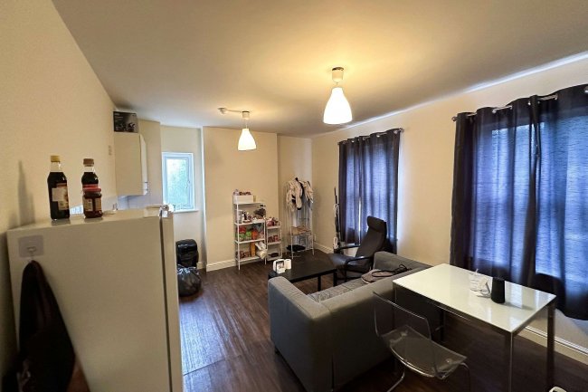 Vine Court, 20 Prince Street, Cradley Heath B64 6BD 1