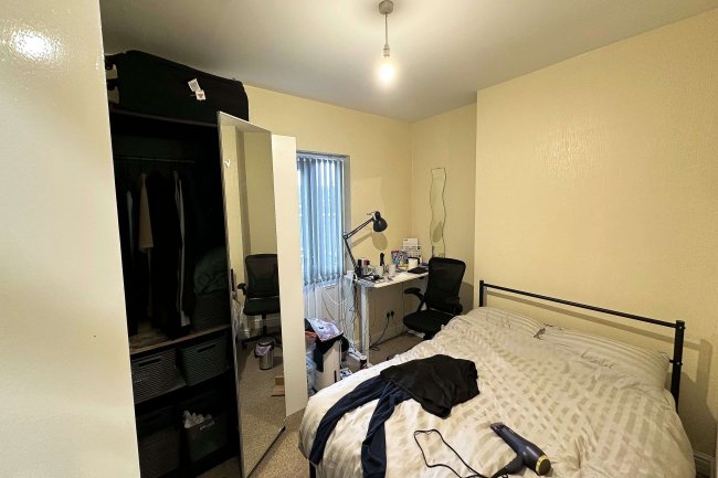 Vine Court, 20 Prince Street, Cradley Heath B64 6BD 1