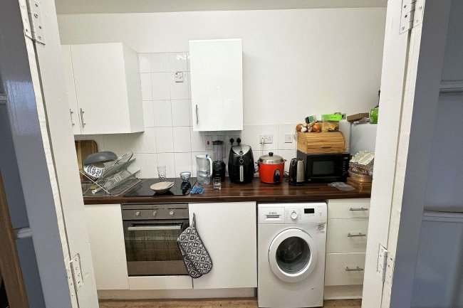 Vine Court, 20 Prince Street, Cradley Heath B64 6BD 1