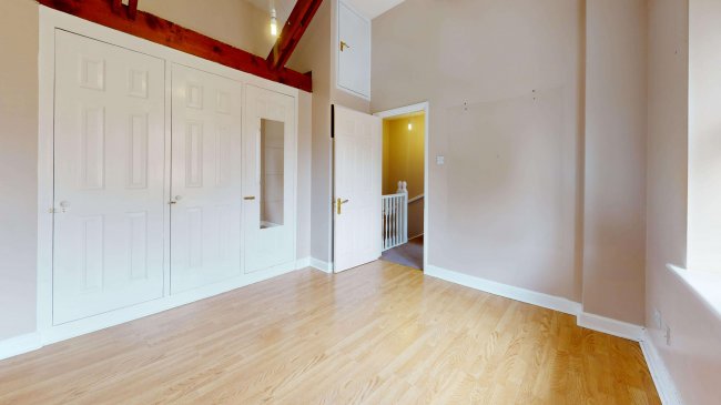 89 Springfield Place, New Malden, Surrey, KT3 3LP 2