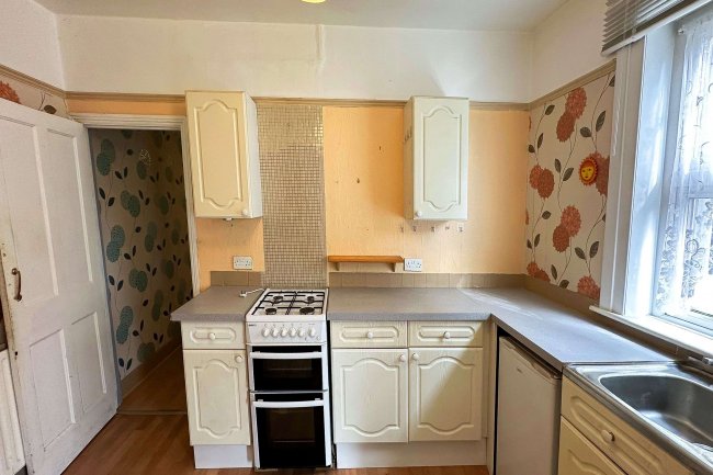 148 Malyons Road, Ladywell, London, SE13 7XG 3