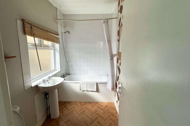 148 Malyons Road, Ladywell, London, SE13 7XG 3