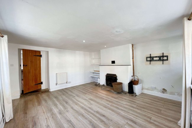 Sunnyview Cottage, Church Street, Beaford, Winkleigh, EX19 8LW 8