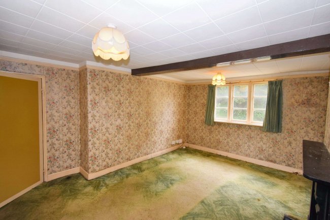 7 Stratford Road Nash, Milton Keynes, Buckinghamshire, MK17 0ES 3