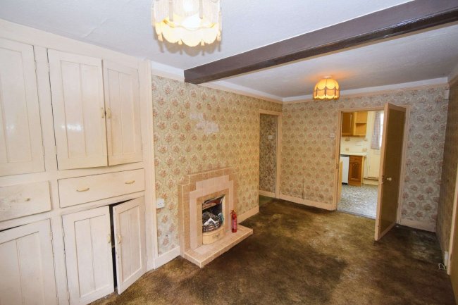 7 Stratford Road Nash, Milton Keynes, Buckinghamshire, MK17 0ES 3