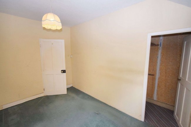 7 Stratford Road Nash, Milton Keynes, Buckinghamshire, MK17 0ES 3