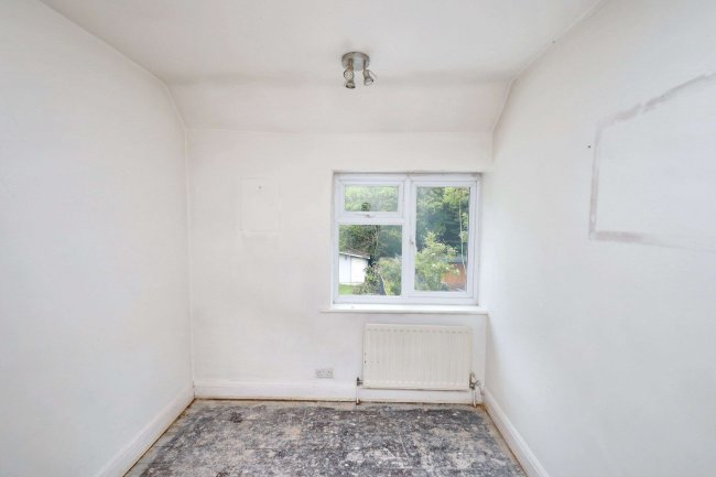 Twingates, Gregory Road, Hedgerley, Slough, Buckinghamshire, SL2 3XL 1