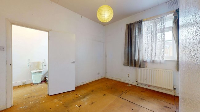 Flats A & B, 19 Tarbert Road, East Dulwich, London, SE22 8QB 2