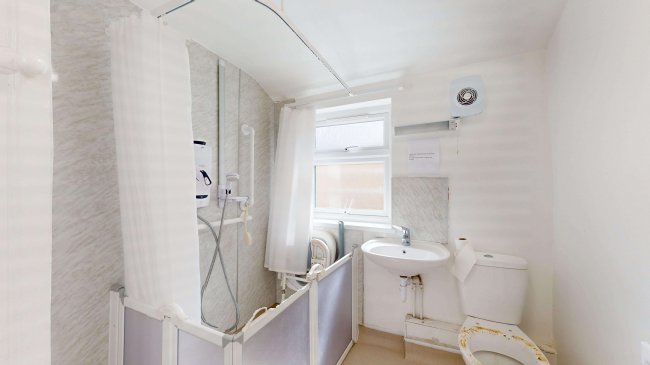 Flats A & B, 19 Tarbert Road, East Dulwich, London, SE22 8QB 2