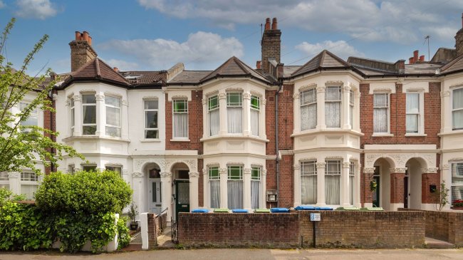 Flats A & B, 19 Tarbert Road, East Dulwich, London, SE22 8QB 2