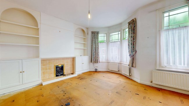 Flats A & B, 19 Tarbert Road, East Dulwich, London, SE22 8QB 2