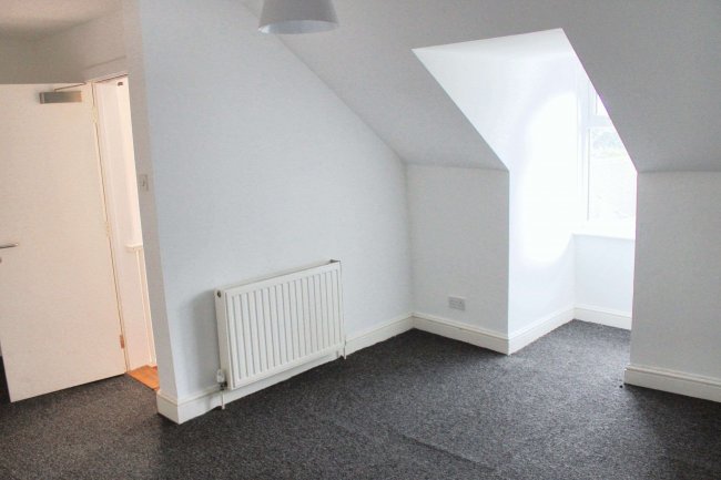 14 Canterbury Road, Ashford, TN24 8JX 7