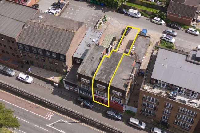 337 London Rd, Camberley, GU15 3HQ 5