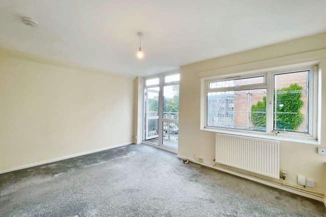 14a Prospect Place, St Thomas, Exeter, Devon, EX4 1HZ 2