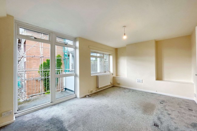 14a Prospect Place, St Thomas, Exeter, Devon, EX4 1HZ 2