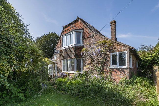 Fantasy, Kilnwood Lane, South Chailey, Lewes, East Sussex BN8 4AU 2