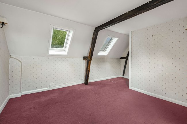 Fantasy, Kilnwood Lane, South Chailey, Lewes, East Sussex BN8 4AU 2