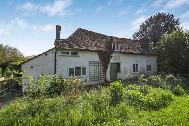 Fantasy, Kilnwood Lane, South Chailey, Lewes, East Sussex BN8 4AU 2