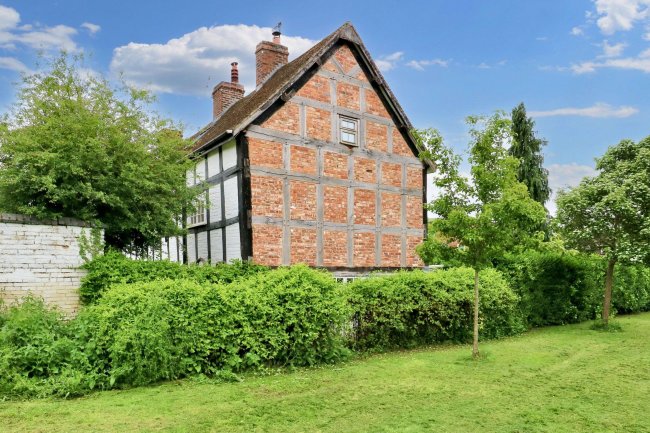 3 Malthouse Row, Westbourne Street, Bewdley, Worcestershire, DY12 1BS 6