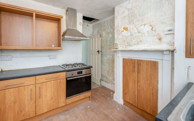 Qatamon, Pollardrow Avenue, Bracknell, Berkshire, RG42 1PS 10