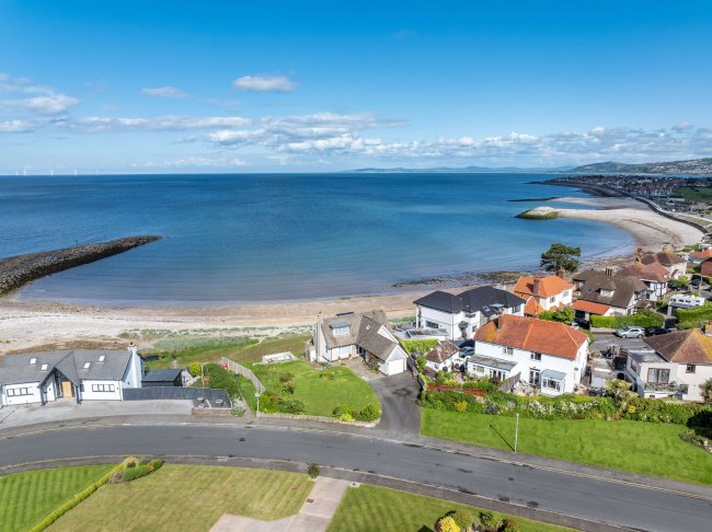 Wide Horizon, 68 Penrhyn Beach East, Penrhyn Bay, LL30 3NY 1