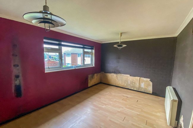 88 Wrenswood And Garage No. 5, Swindon, SN3 5AR 7