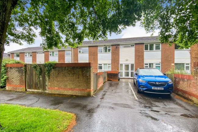 88 Wrenswood And Garage No. 5, Swindon, SN3 5AR 7