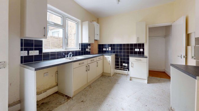 Flats A & B, 66 Thurlow Hill, West Dulwich, London, SE21 8JN 8