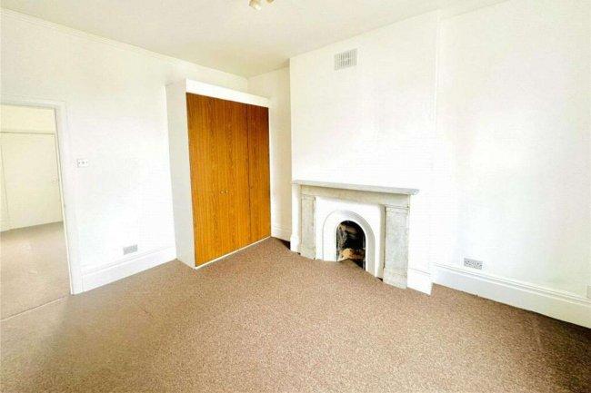 73 St Peter's Road, Croydon, CR0 1HS 2